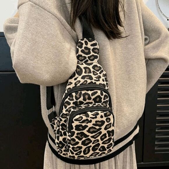 *Brand New* Ladies Leopard Crossbody Bag - Picture 2 of 8